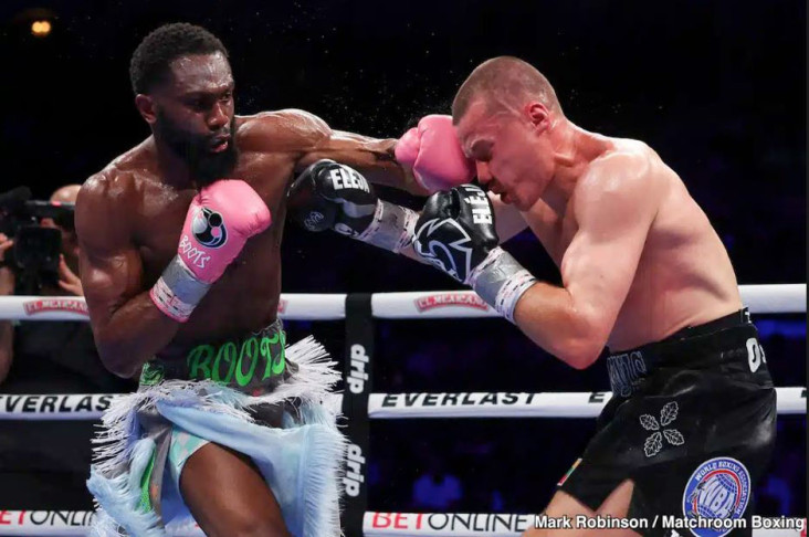 Dominasi Jaron Ennis: Jatuhkan Stanionis Berkali-kali, Menang TKO Ronde 6